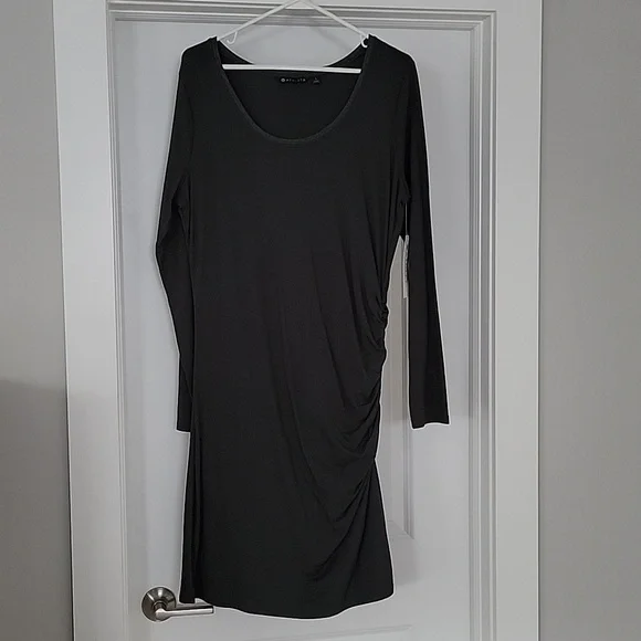 lace long sleeve dress black Slit Glamorous Lace Black Long-Sleeve Prom Dress Evening Dress US16 / Black